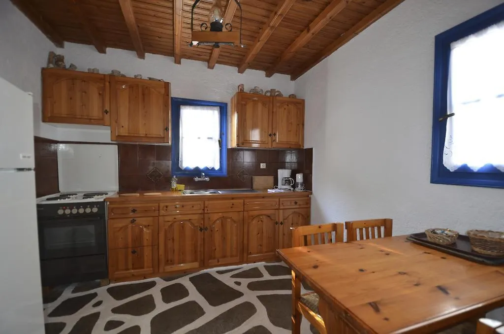 Villas Kalafatis Apartments