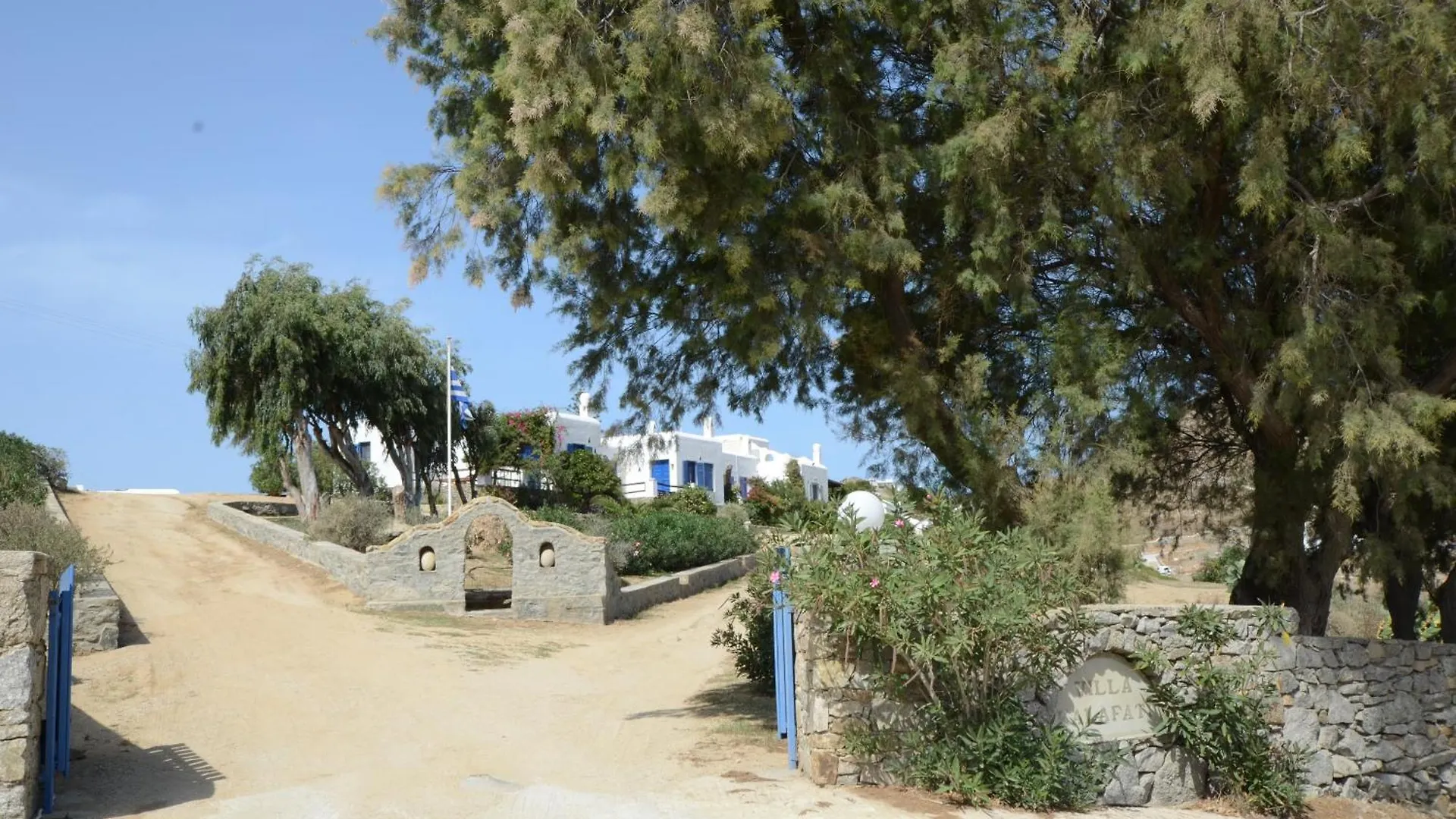 Villas Kalafatis Apartments